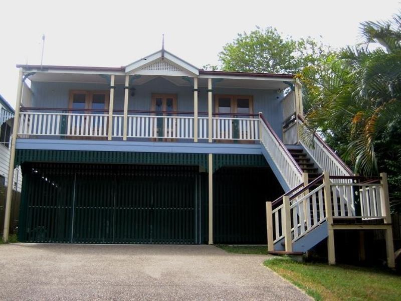 5 Victoria Avenue, Chelmer QLD 4068