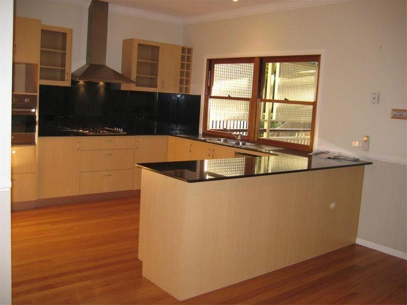 5 Victoria Avenue, Chelmer QLD 4068