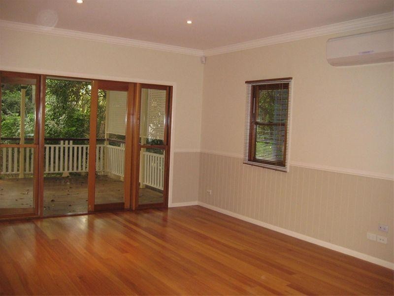 5 Victoria Avenue, Chelmer QLD 4068