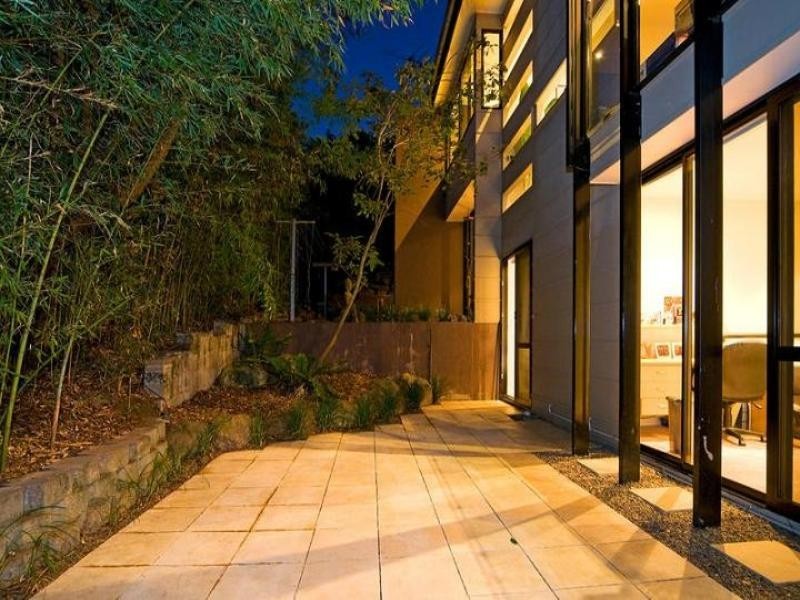 32A Douglas Street, Sherwood QLD 4075