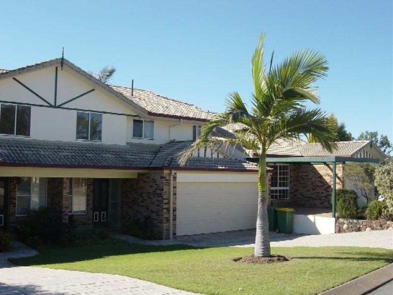 302 College Road, Karana Downs QLD 4306