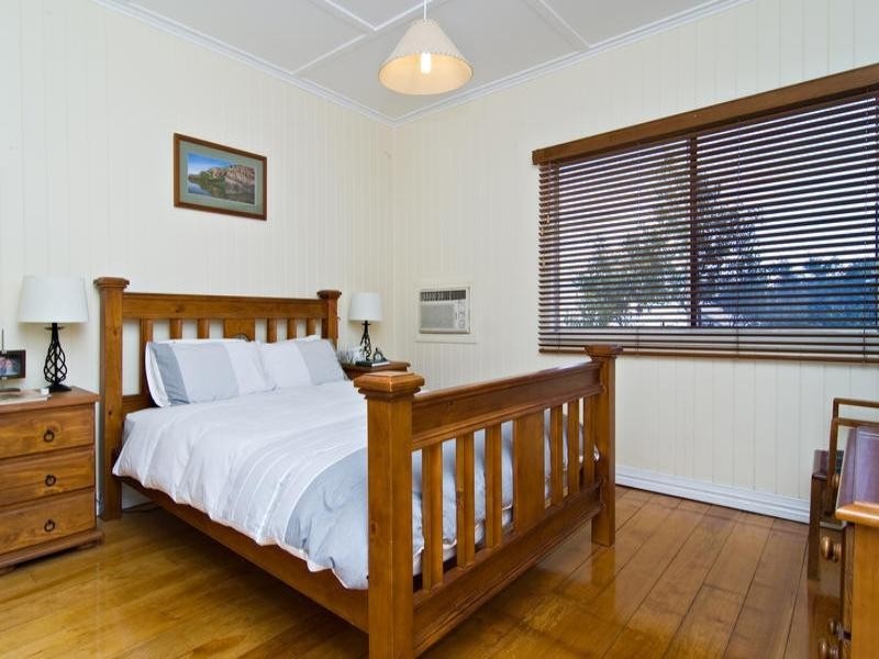 31 Oakwal Terrace, Windsor QLD 4030