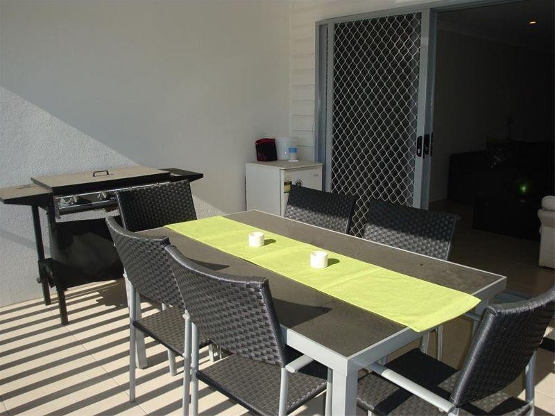 2/107 Jerrold Street, Sherwood QLD 4075