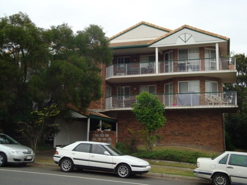 8/118 School Road, Yeronga QLD 4104