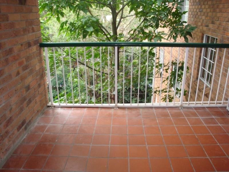 8/118 School Road, Yeronga QLD 4104