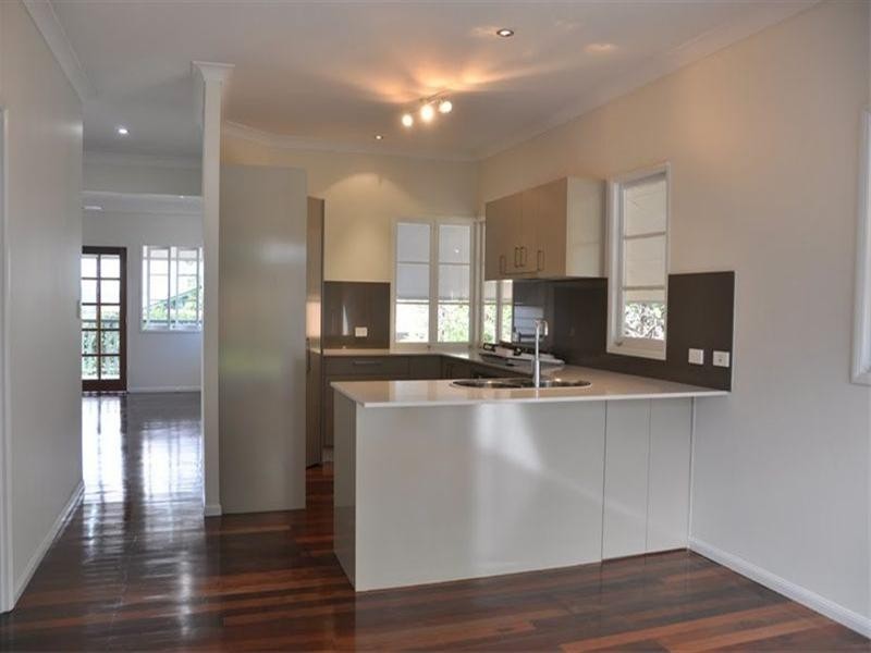 19 Grace Street, Corinda QLD 4075