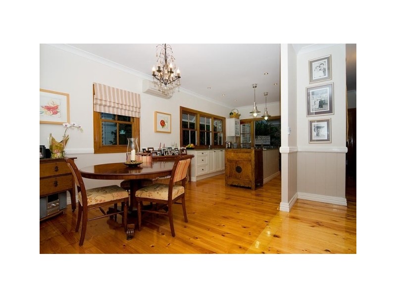 38 Chelmer St East, Chelmer QLD 4068