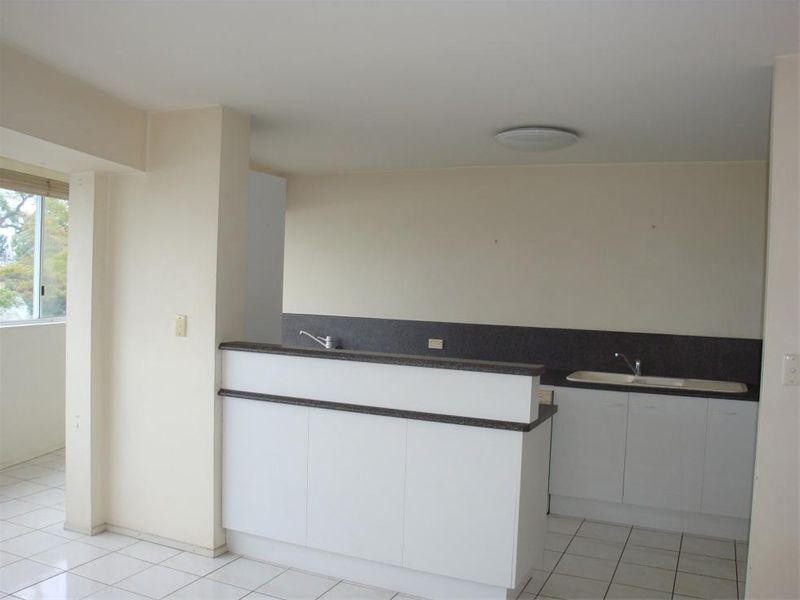 4/515 Coronation Drive, Toowong QLD 4066