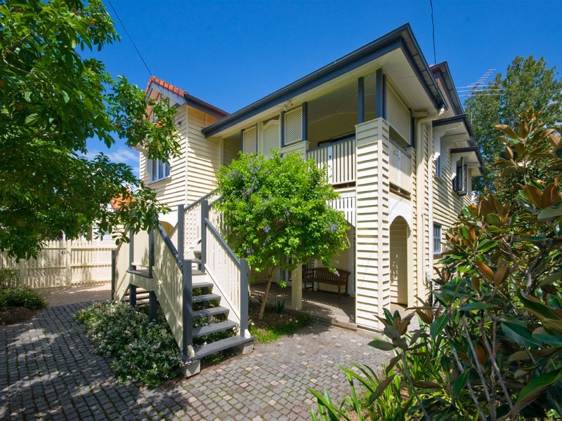 12 Rakeevan Road, Graceville QLD 4075