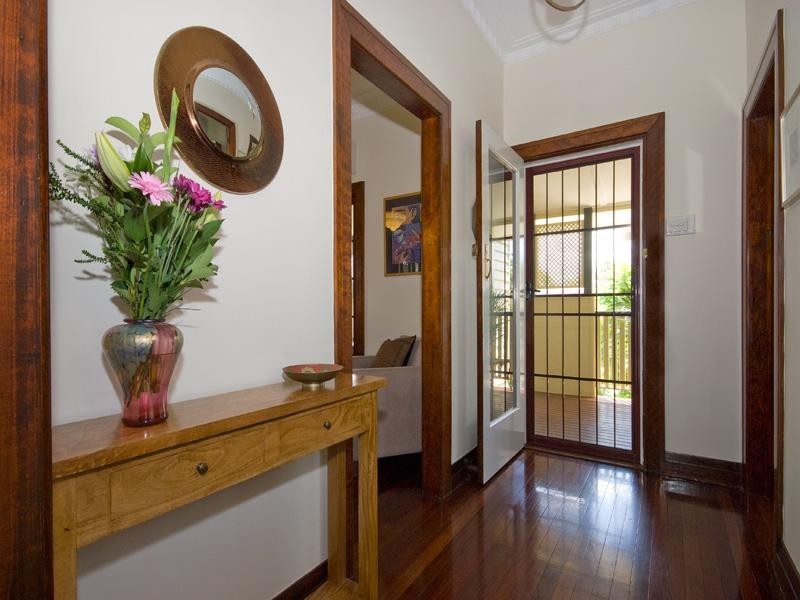 12 Rakeevan Road, Graceville QLD 4075