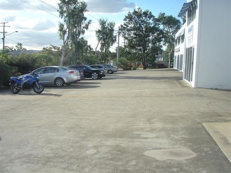 2/1 McRoyle Street, Wacol QLD 4076