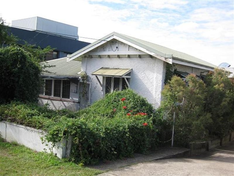 12 Thallon Street, Sherwood QLD 4075