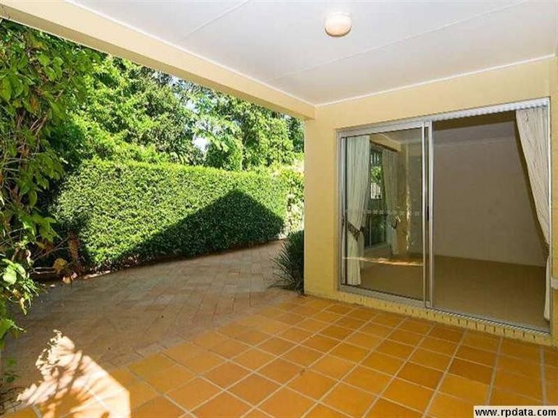 139A Long Street East, Graceville QLD 4075