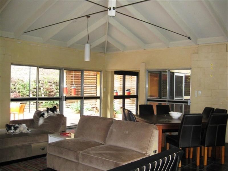 103A Russell Terrace, Indooroopilly QLD 4068