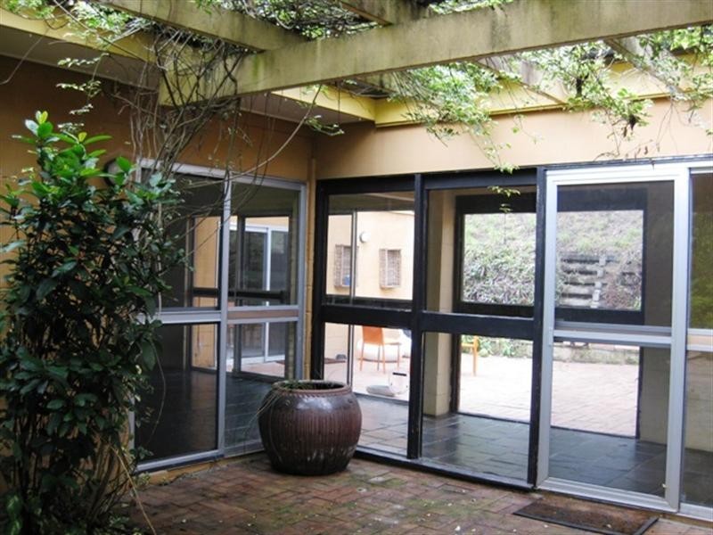 103A Russell Terrace, Indooroopilly QLD 4068