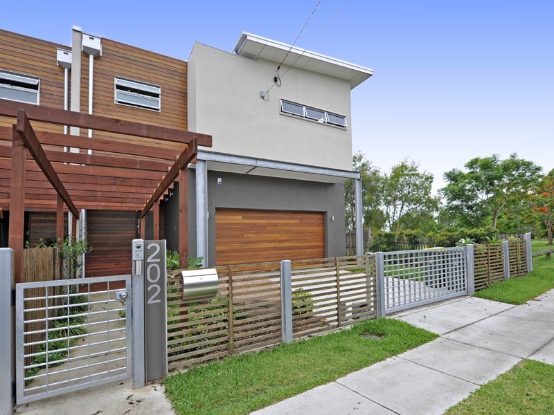 202 Graceville Avenue, Graceville QLD 4075