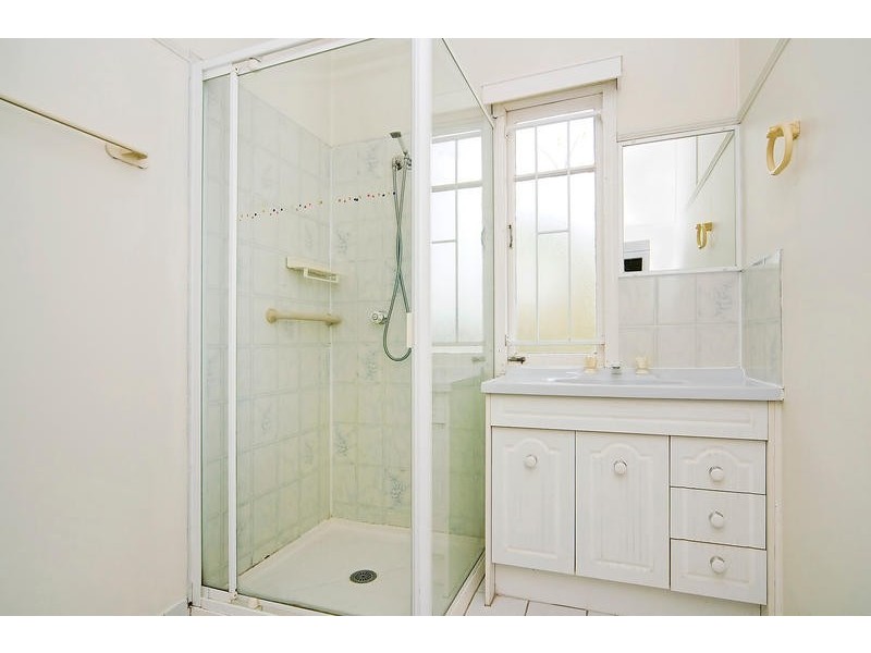 32 California Road, Oxley QLD 4075