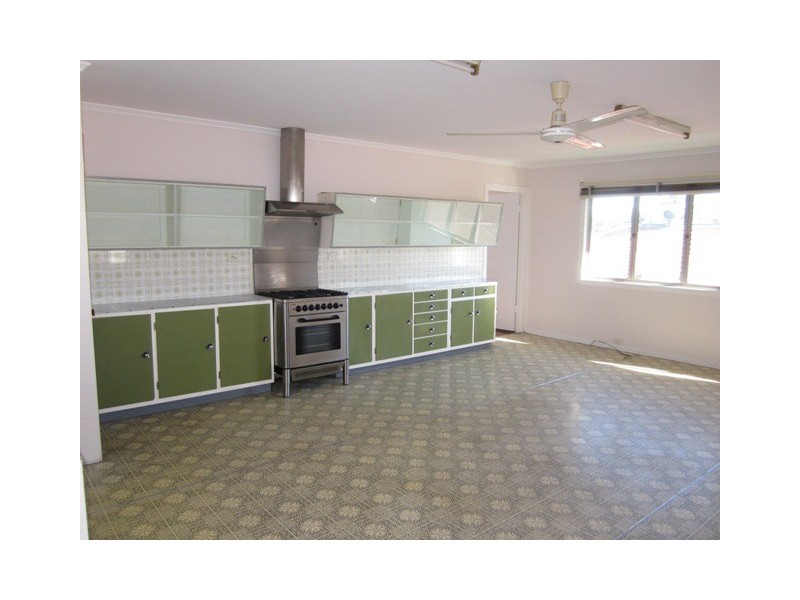 43 Dan Street, Graceville QLD 4075