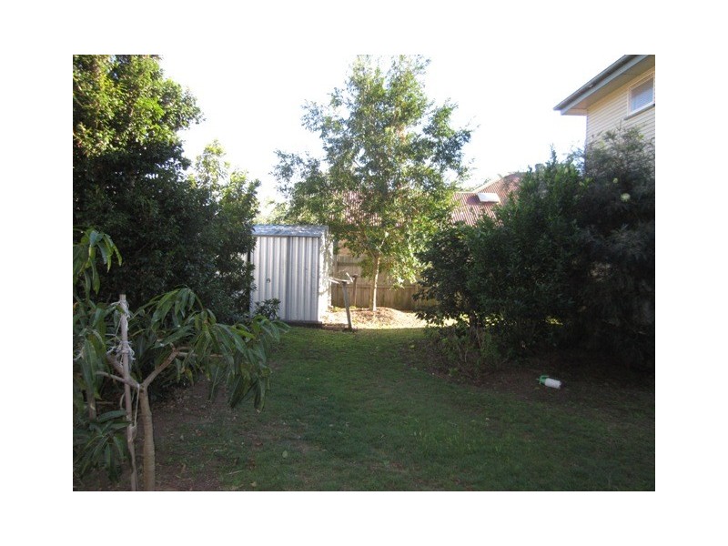 43 Dan Street, Graceville QLD 4075