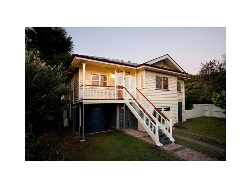 45 White Street, Graceville QLD 4075