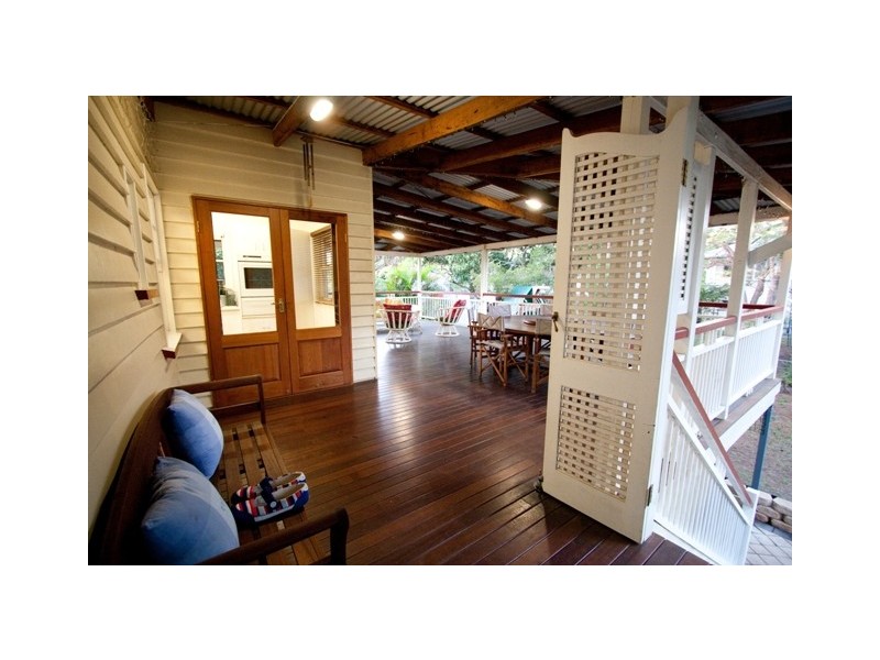 45 White Street, Graceville QLD 4075