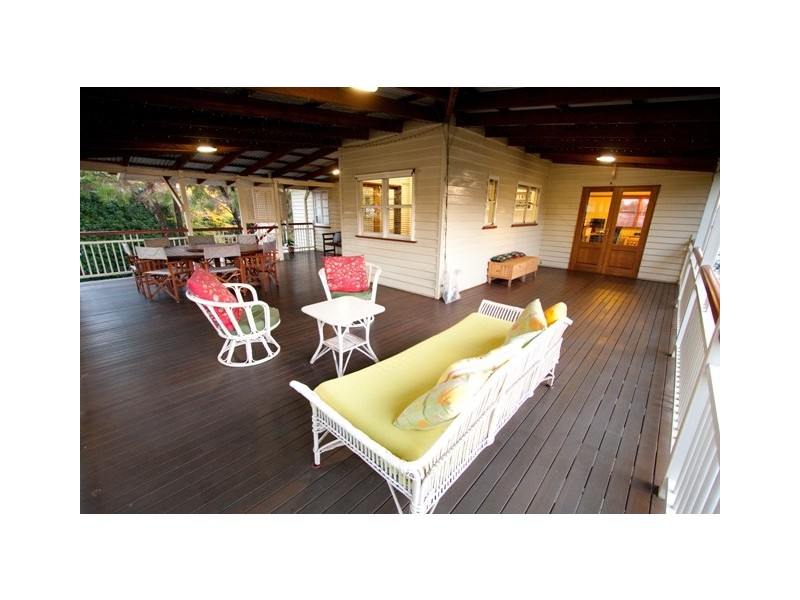 45 White Street, Graceville QLD 4075