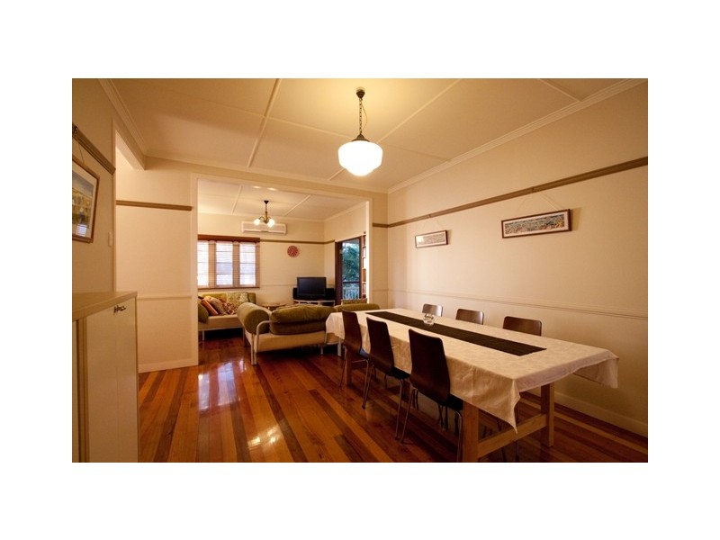 45 White Street, Graceville QLD 4075