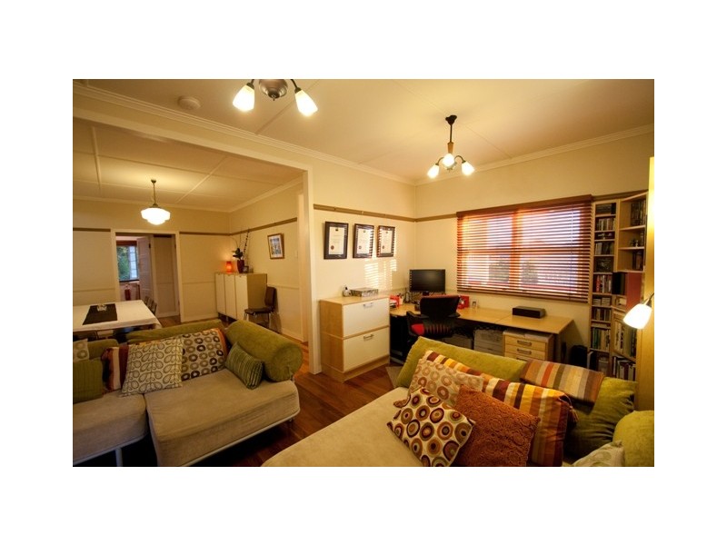 45 White Street, Graceville QLD 4075