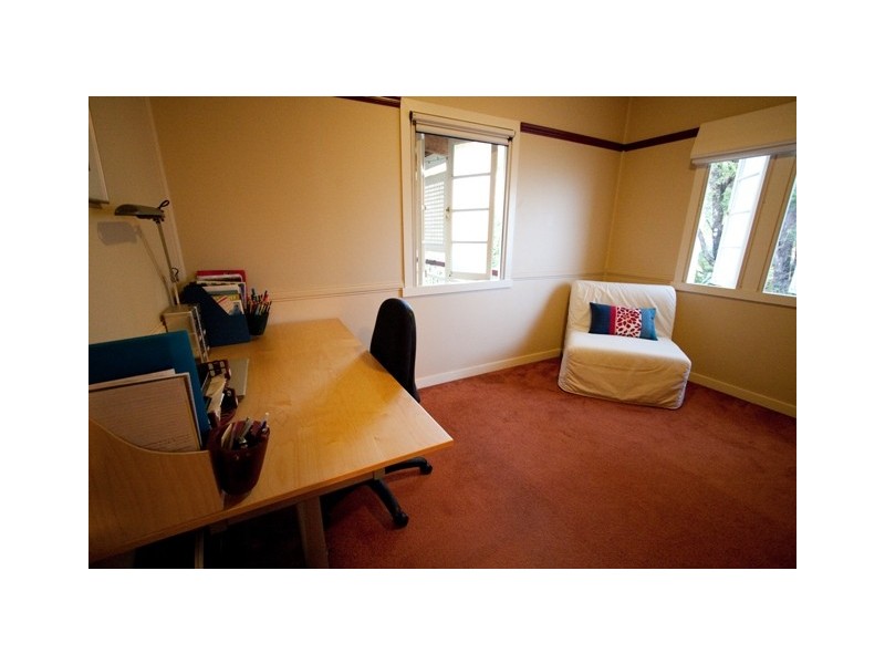 45 White Street, Graceville QLD 4075