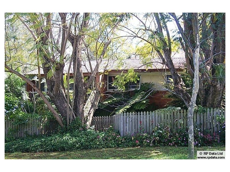 37 Ferry Street, Sherwood QLD 4075