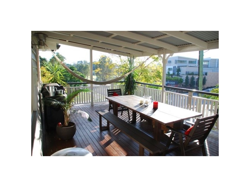 61 Hall Street, Sherwood QLD 4075