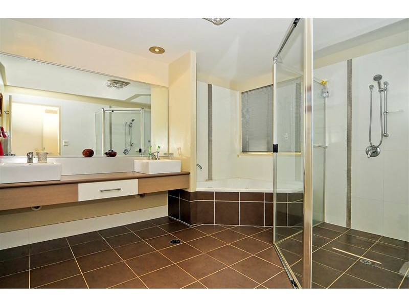 73 Allardyce Street, Graceville QLD 4075