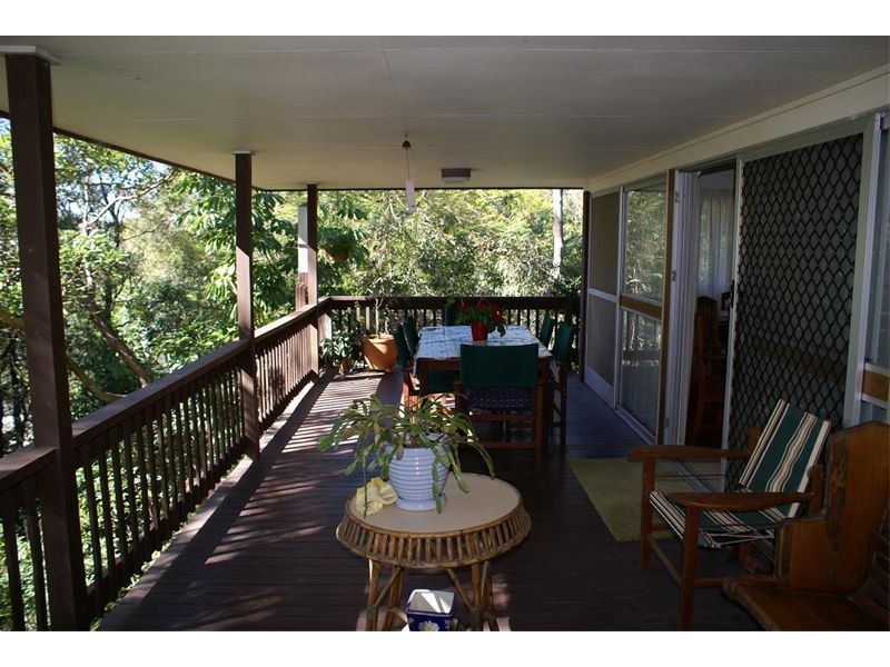 16 Roedean Street, Fig Tree Pocket QLD 4069