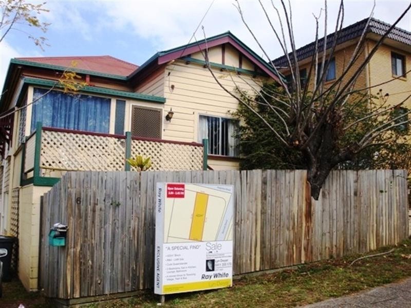 6 Augustus Street, Toowong QLD 4066