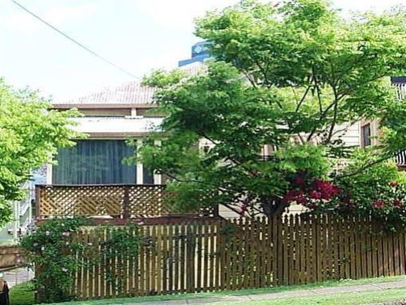 6 Augustus Street, Toowong QLD 4066