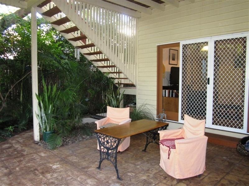 130 King Arthur Terrace, Tennyson QLD 4105