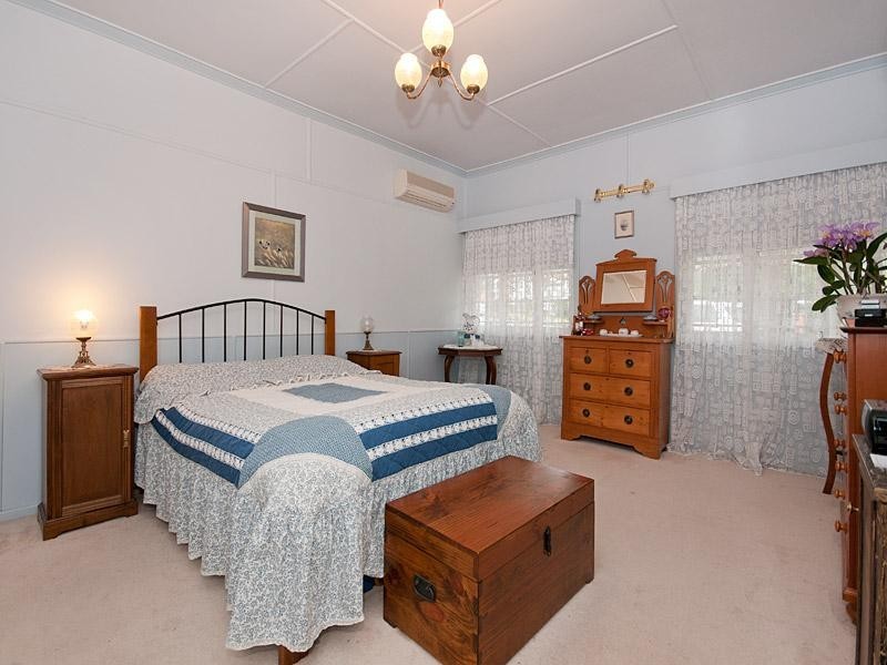 59 Broseley Road, Toowong QLD 4066