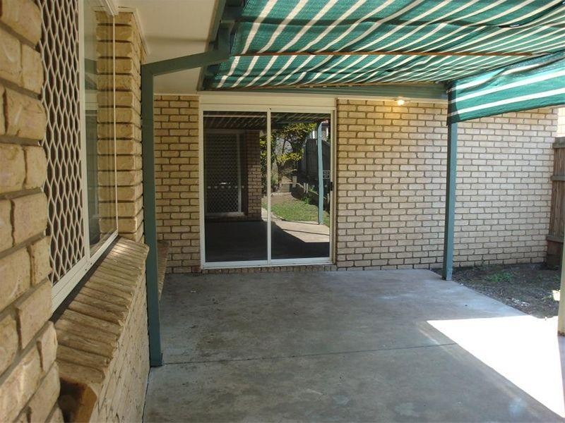 12 Sunningdale Street, Oxley QLD 4075