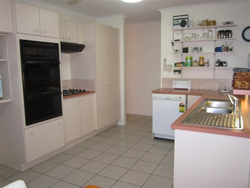 7 Elizabeth Street, Sherwood QLD 4075