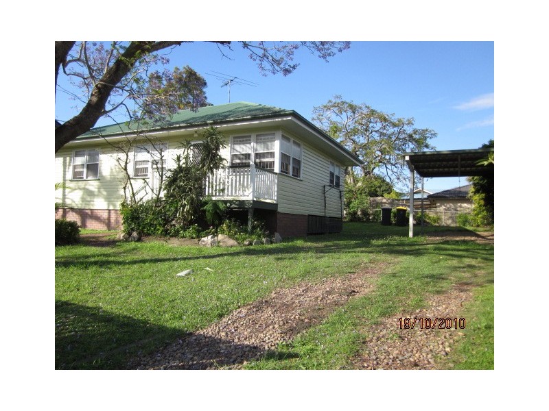 13 Statton Street, Oxley QLD 4075