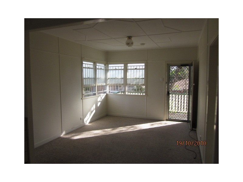 13 Statton Street, Oxley QLD 4075