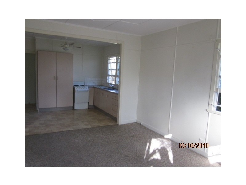 13 Statton Street, Oxley QLD 4075