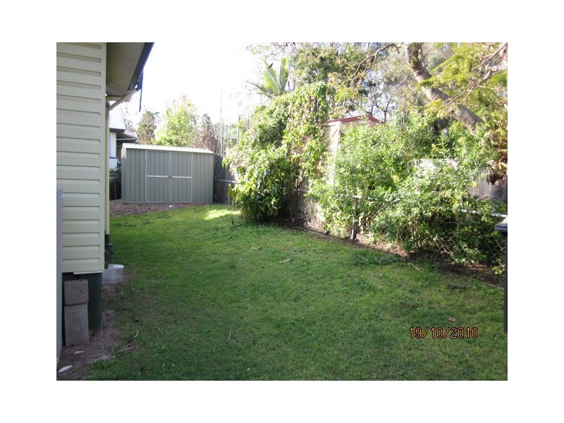 13 Statton Street, Oxley QLD 4075