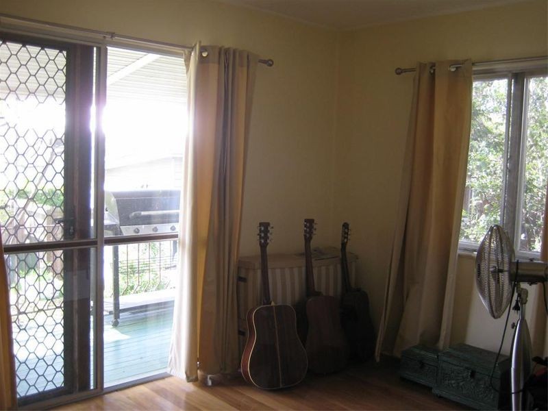 25 Ettie Street, Sherwood QLD 4075