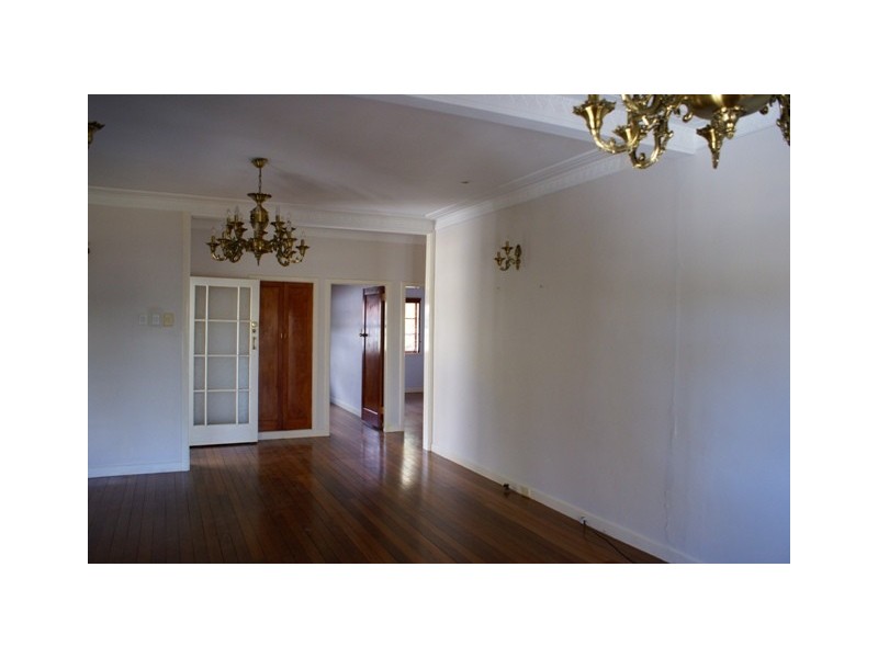 22 Austral Avenue, Graceville QLD 4075