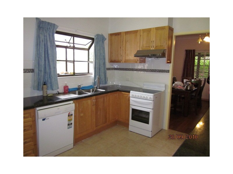 350 Oxley Road, Sherwood QLD 4075