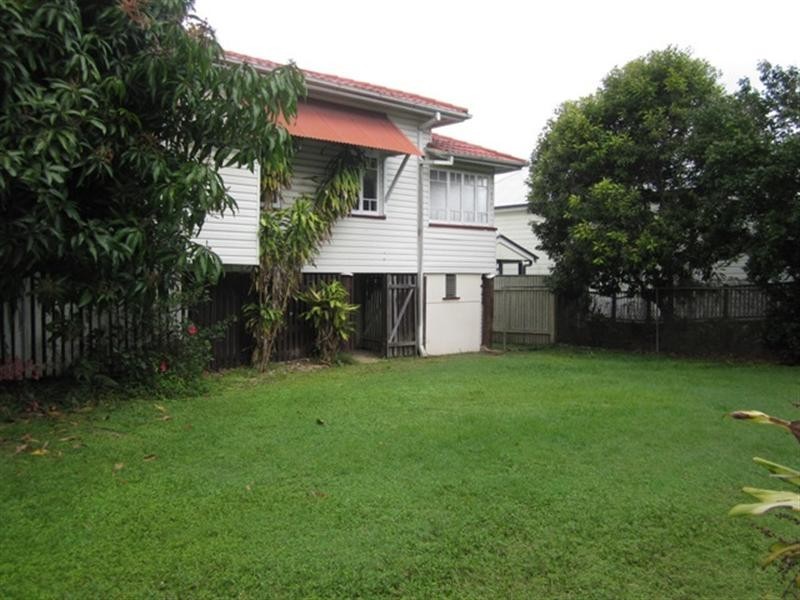 75 Nelson Street, Corinda QLD 4075