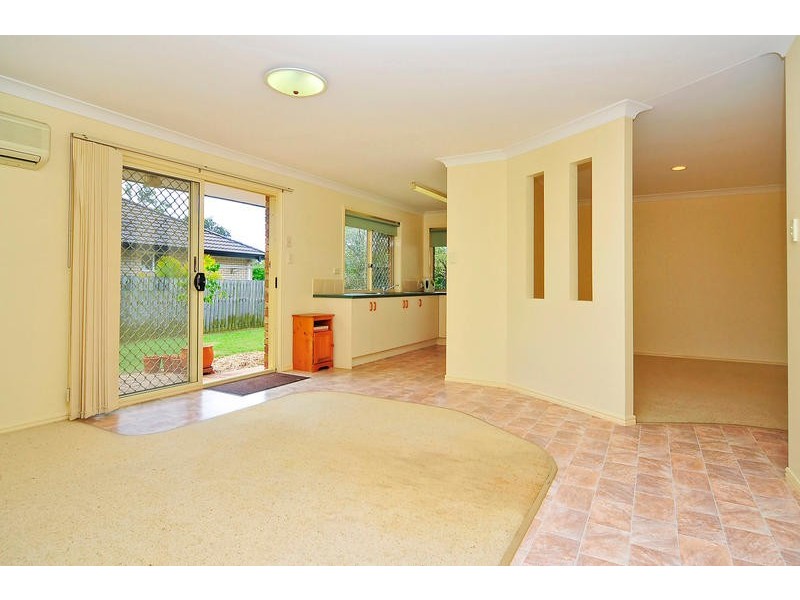 81 Mabel Street, Oxley QLD 4075