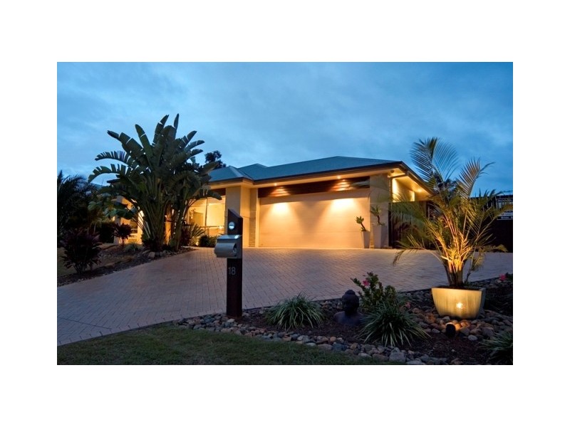 18 Burlington Terrace, Springfield Lakes QLD 4300