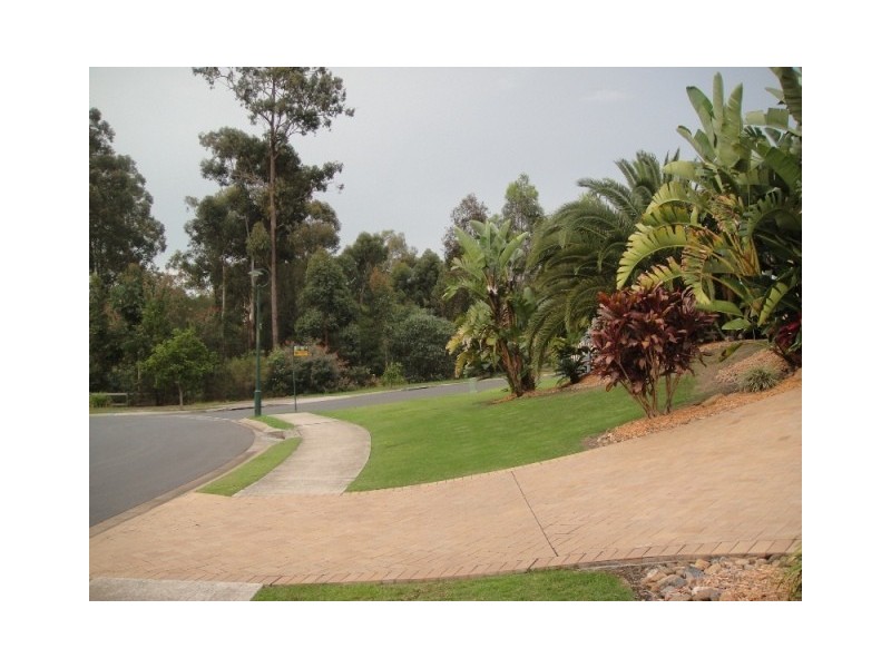 18 Burlington Terrace, Springfield Lakes QLD 4300